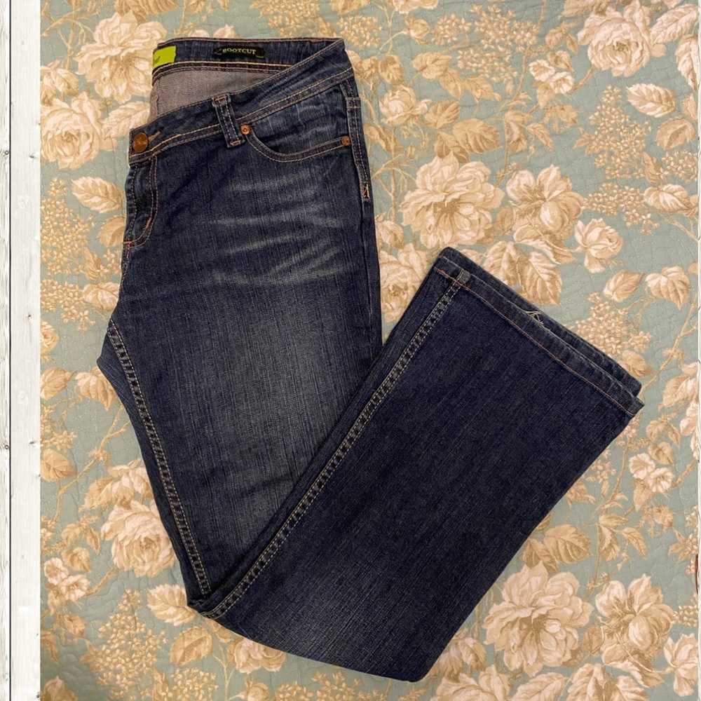 New Look UK Strut Bootcut Jeans size 10